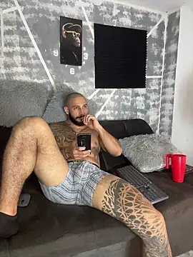 leonidas 18k online show from March 6, 4:14 pm