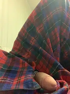 Snapshot of GHsveter chatting on February 3, 6:17 pm GHsveter online show from February 3, 6:17 pm