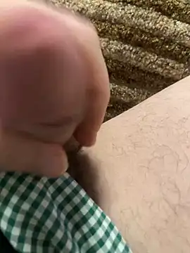 Snapshot of GHsveter chatting on March 5, 7:17 pm GHsveter online show from March 5, 7:17 pm