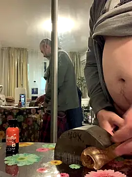 Snapshot of GHsveter chatting on October 7, 11:51 am GHsveter online show from October 7, 11:51 am