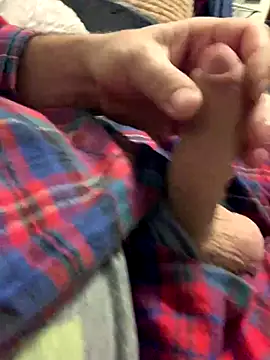 Snapshot of GHsveter chatting on October 10, 3:55 pm GHsveter online show from October 10, 3:55 pm