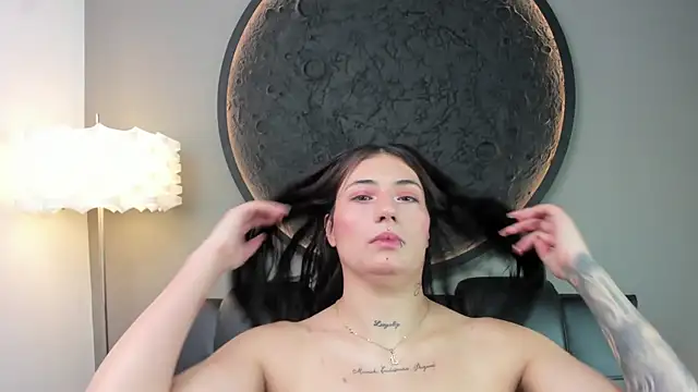 Snapshot of miss_sharlotte18 chatting on January 25, 6:02 pm miss sharlotte18 online show from January 25, 6:02 pm