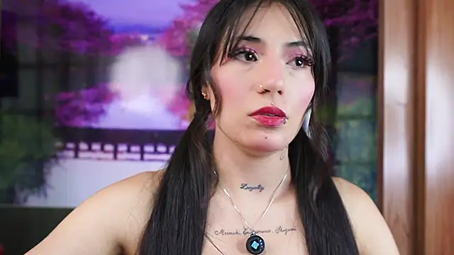 Snapshot of miss_sharlotte18 chatting on November 29, 11:13 am miss sharlotte18 online show from November 29, 11:13 am