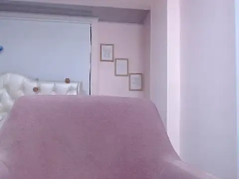 annylouis online show from December 12, 2:15 am