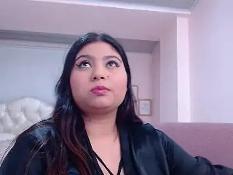 annylouis online show from December 15, 3:02 am