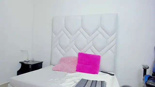 Snapshot of Mature_Hard chatting on January 13, 7:31 pm Mature Hard online show from January 13, 7:31 pm