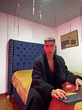 Daiki Jack online show from January 8, 4:33 pm