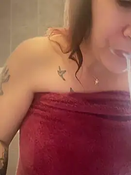 callmelouve online show from February 27, 1:38 pm