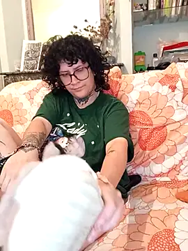 callmelouve online show from October 19, 9:37 pm