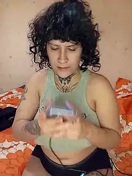 callmelouve online show from February 15, 7:43 pm