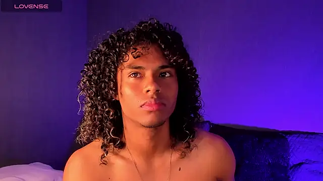 Lucas eevans online show from January 25, 5:08 pm