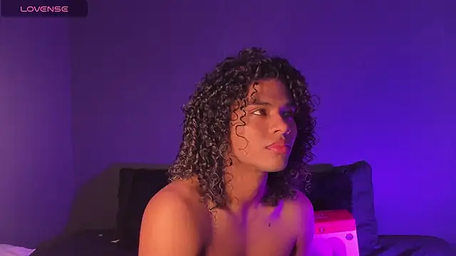 Lucas eevans online show from February 4, 5:01 pm