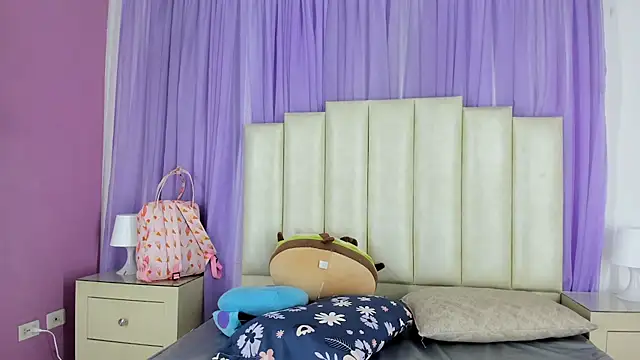 mollieblue69 online show from January 17, 12:21 pm