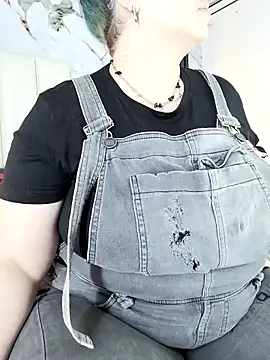 mollieblue69 online show from October 8, 12:58 pm