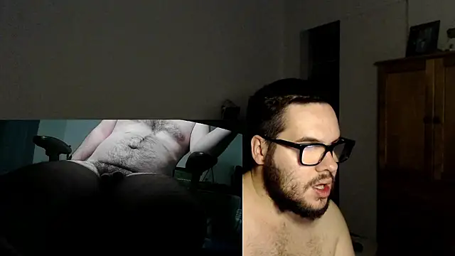 Snapshot of fck_boy123 chatting on December 6, 5:53 am fck boy123 online show from December 6, 5:53 am