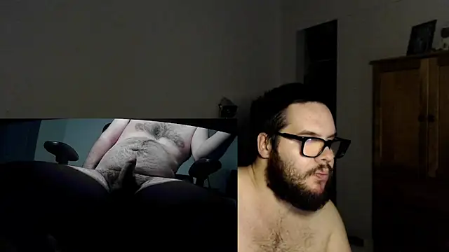 Snapshot of fck_boy123 chatting on January 8, 8:27 am fck boy123 online show from January 8, 8:27 am