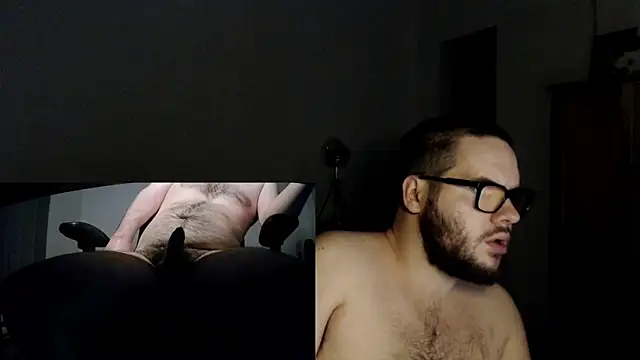 Snapshot of fck_boy123 chatting on March 18, 5:20 am fck boy123 online show from March 18, 5:20 am