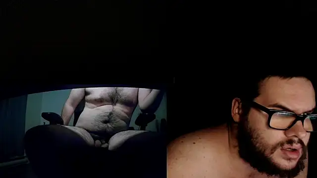 Snapshot of fck_boy123 chatting on November 10, 5:50 am fck boy123 online show from November 10, 5:50 am