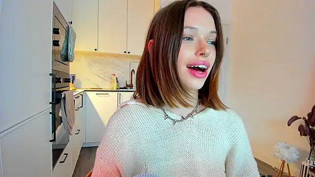 Snapshot of Kossie_ chatting on February 9, 1:14 pm Kossie  online show from February 9, 1:14 pm