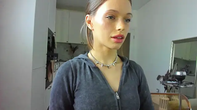 Snapshot of Kossie_ chatting on February 13, 3:24 pm Kossie  online show from February 13, 3:24 pm