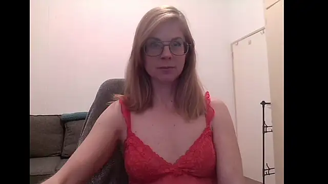 SavannaGirly online show from September 16, 6:36 am