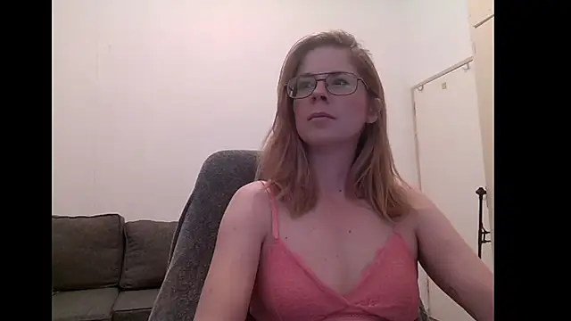 SavannaGirly online show from September 21, 7:43 am