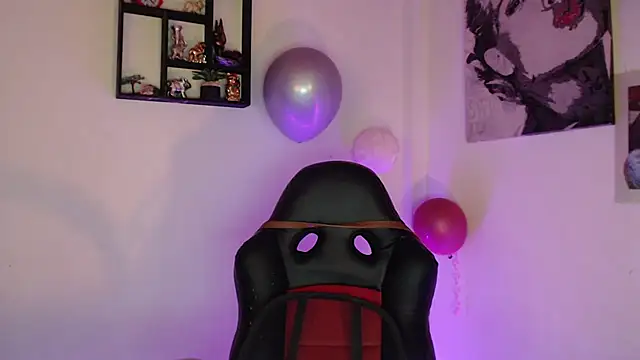 Chayla Ruiz online show from March 17, 10:17 pm