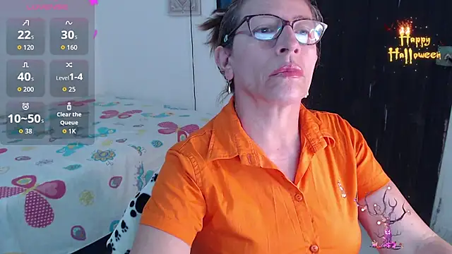 Chayla Ruiz online show from October 10, 9:14 pm