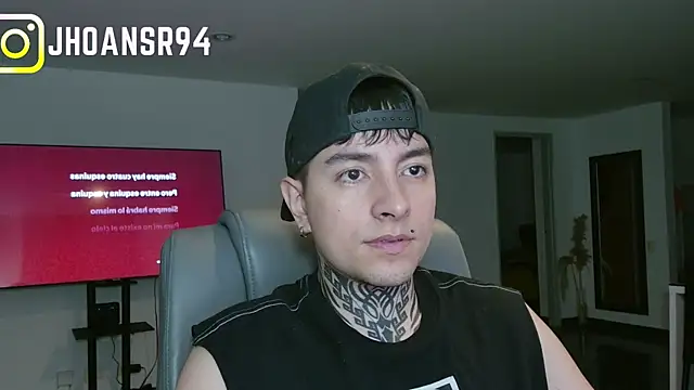 Snapshot of Jhoan_saenz chatting on July 5, 2:18 am Jhoan saenz online show from July 5, 2:18 am