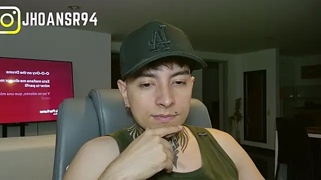 Snapshot of Jhoan_saenz chatting on July 11, 3:42 am Jhoan saenz online show from July 11, 3:42 am