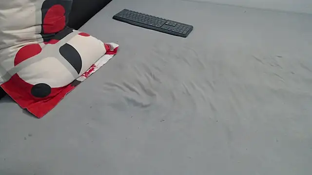 PreciousJohn87 online show from April 19, 9:08 am