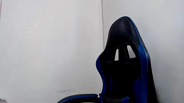 NAILAH SANZ online show from April 29, 9:10 pm