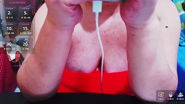 Alliayah Hollyx online show from January 13, 6:27 am