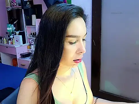 TSDESIREcindy29 online show from October 29, 5:31 am