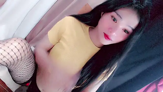 amomentoflust69 online show from February 23, 11:29 am