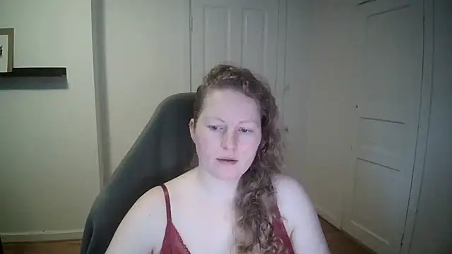 Girlnina-1995 online show from January 13, 10:03 am