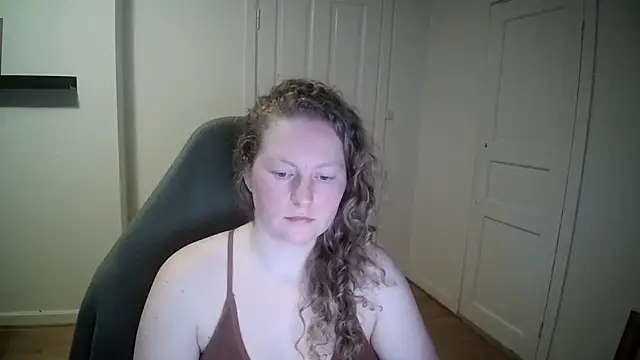 Girlnina-1995 online show from January 28, 2:31 pm