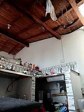 Snapshot of Bigassmommy_x chatting on October 21, 3:13 pm Bigassmommy x online show from October 21, 3:13 pm