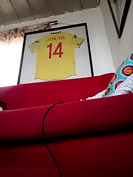 Bigassmommy x online show from April 1, 1:41 pm