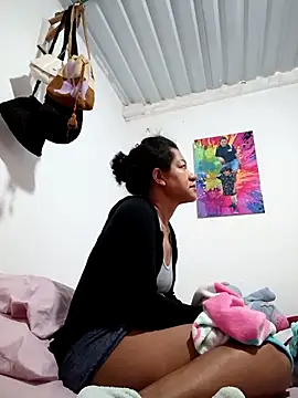 Bigassmommy x online show from April 19, 12:26 pm