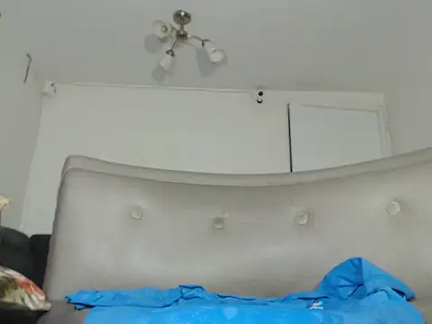 Snapshot of hotmaggie_bbw chatting on February 15, 8:43 pm hotmaggie bbw online show from February 15, 8:43 pm