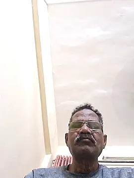 Snapshot of Maddymissile chatting on March 14, 1:38 pm Maddymissile online show from March 14, 1:38 pm