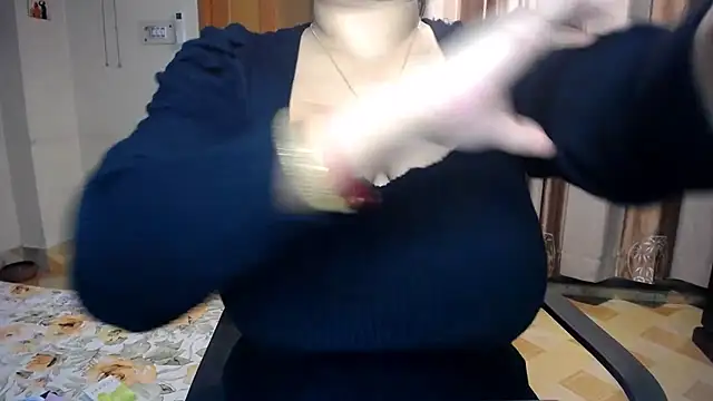 lady maeda  online show from November 20, 7:02 pm