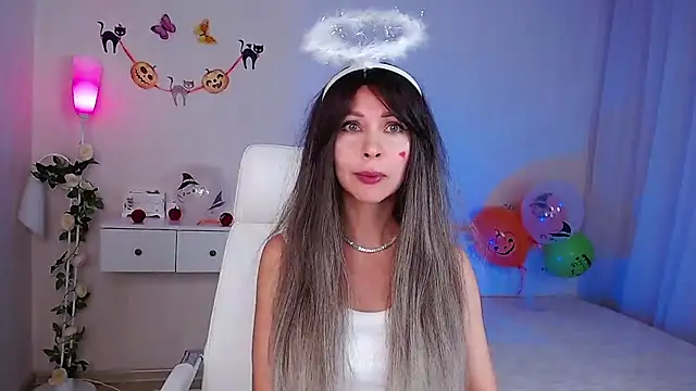 wendifoste online show from October 29, 1:35 pm