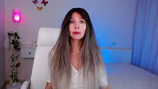 wendifoste online show from November 21, 6:28 pm