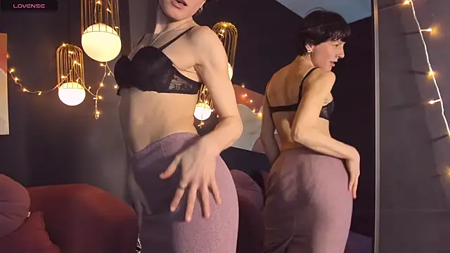 LorenDaze online show from January 10, 5:34 pm