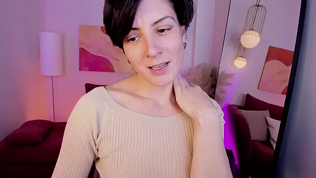 LorenDaze online show from November 14, 2:27 pm