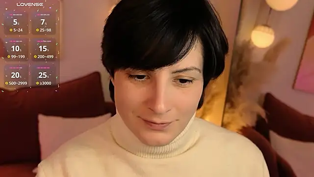 LorenDaze online show from April 21, 6:20 am