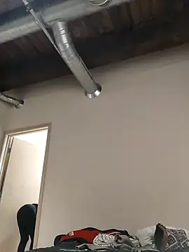 Snapshot of eatmeplease44 chatting on February 20, 4:50 am eatmeplease44 online show from February 20, 4:50 am