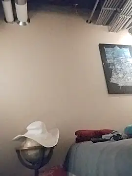 Snapshot of eatmeplease44 chatting on September 22, 7:16 pm eatmeplease44 online show from September 22, 7:16 pm